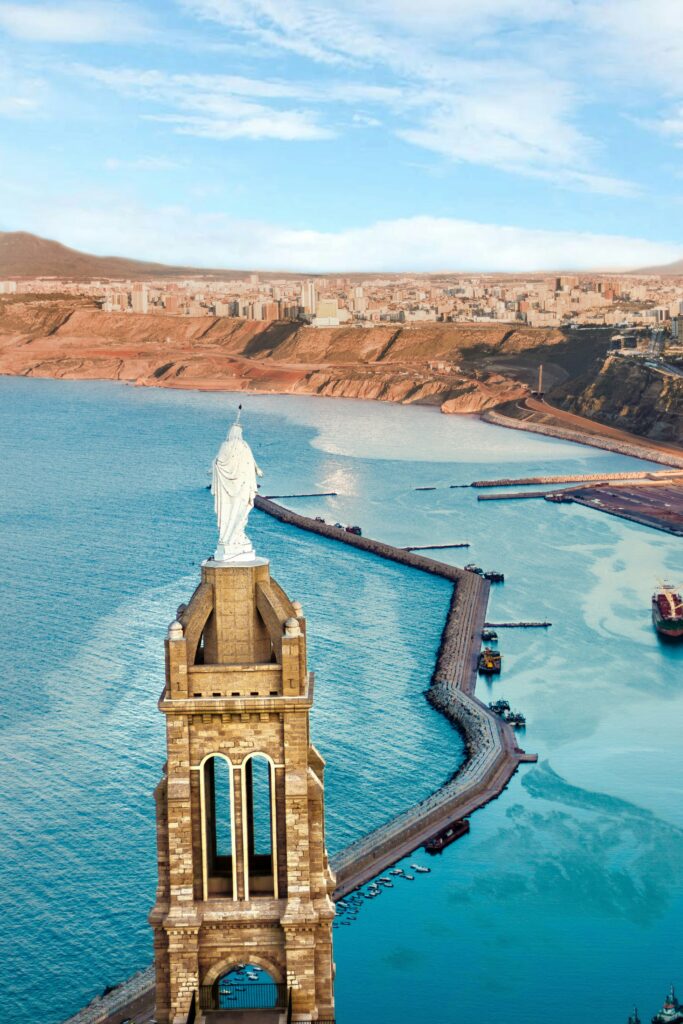 1755953406-nabil-bachir-bouiadjra-hdGOmk16RLg-unsplash-683x1024.jpg