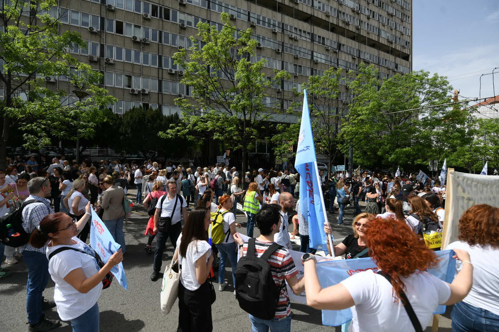 protest ministarstvo prosvete 220425 foto filip krainčanićn nova rs (41)