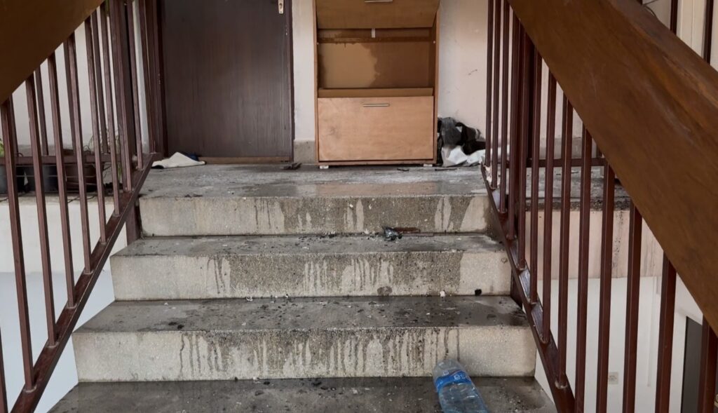 Lazarevac 25.03.2025 pozar požaru u stanu u Lazarevcu stradali su otac Dragan Stević (66) i ćerka Katarina (25).