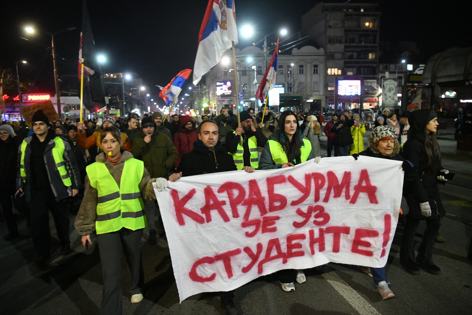 Vukov spomenik
Beograd 20.02.2025. Protestna šetnja Sretnimo se kod Vuka.  Protest Beogradskih opština. U Beogradu sa više lokacija kreću građani da bi se sreli kod Vukovog spomenika Foto: Vladislav Mitić/Nova.rs