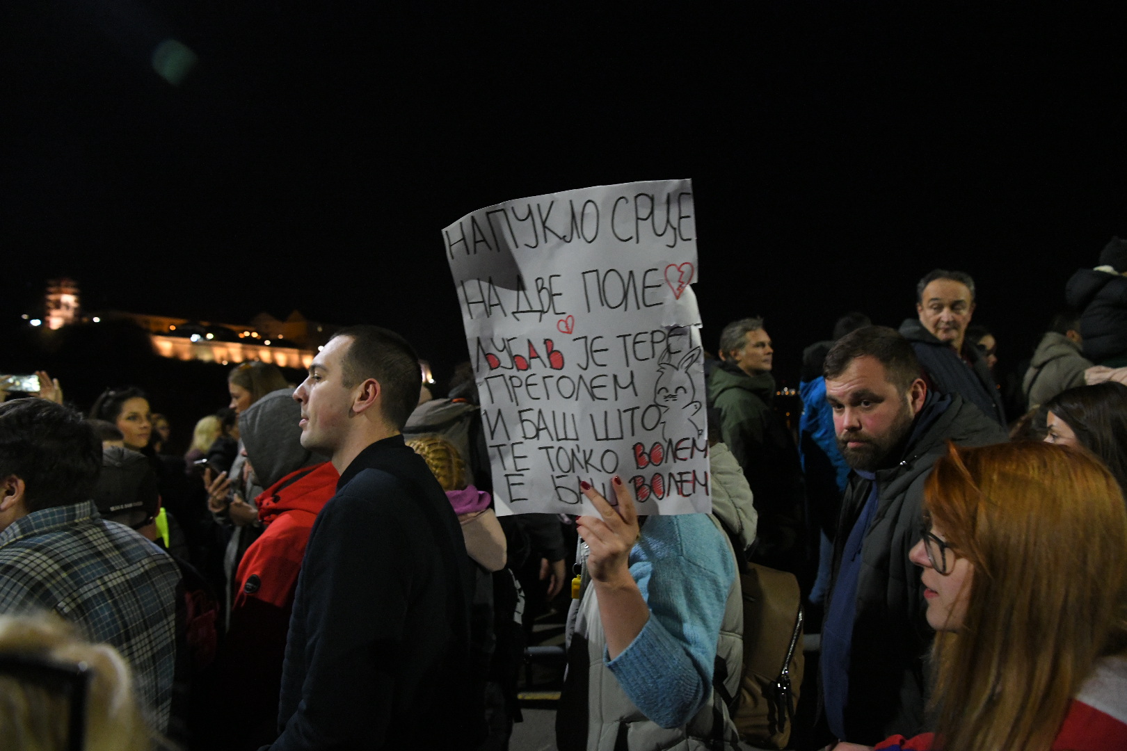 Novi Sad 01. februar 2025. Akcija Tri meseca - tri mosta  kojom ce biti obelezena tri meseca od pogibije 15 ljudi u padu nadstresnice na zeleznickoj stanici u Novom Sadu Foto:Amir Hamzagić/Nova.rs