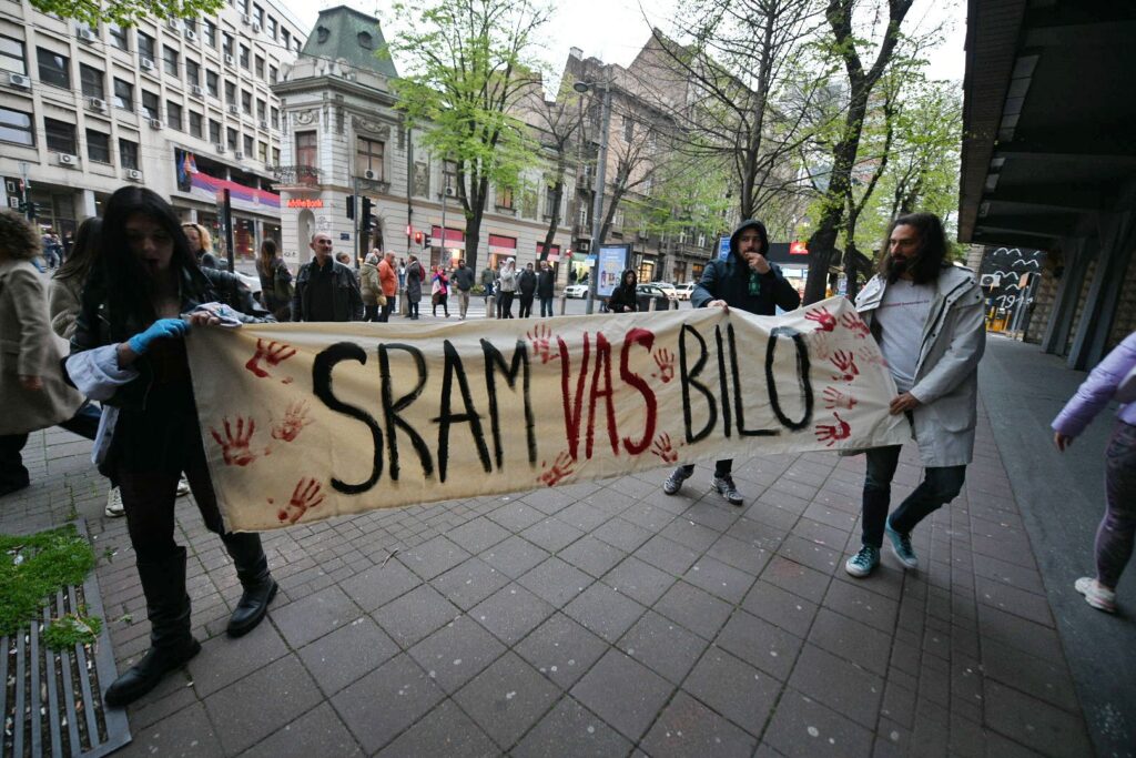 Beograd 31. mart 2025. Protest „Linija sramote“  šetnja pored provladinih medija Kurira, Novosti, Politike Foto:Filip Krainčanić/Nova.rs