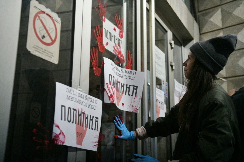 Beograd 31. mart 2025. Protest „Linija sramote“  šetnja pored provladinih medija Kurira, Novosti, Politike Foto:Filip Krainčanić/Nova.rs