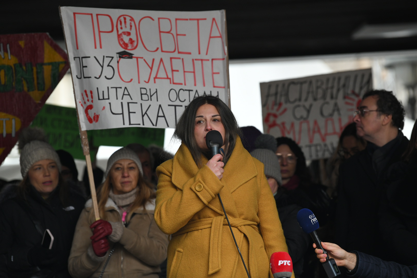 Beograd 20. januar 2025. Protest studenata I prosvetnih radnika, učenika na platou ispred Filozofskog fakulteta Foto:Amir Hamzagić/Nova.rs
