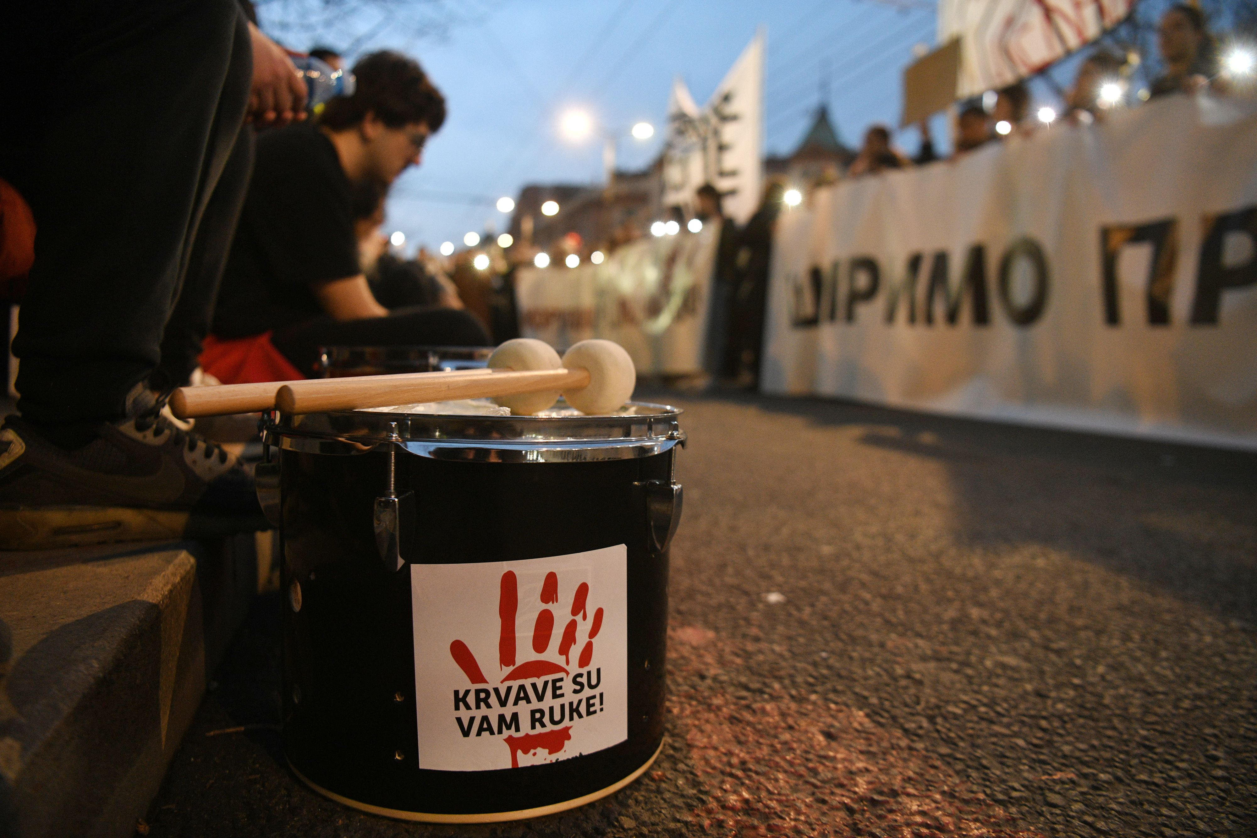 Beograd 14. februar 2025. Protest sredjoskolaca na Trgu republike pod nazivom Širimo ljubav, širimo pravdu Foto:Filip Krainčanić/Nova.rs