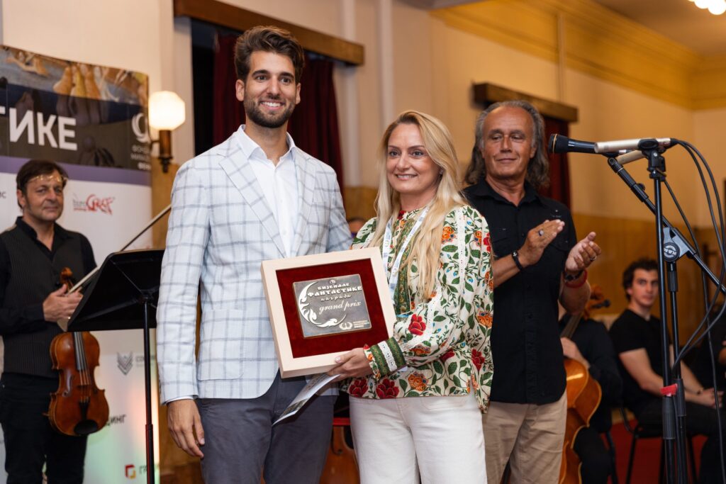 Bijenale fantastike - Upoznajte dobitnice nagrada - Snežana Petrović i Marijana Rakićević, na tribini i kroz izložbu