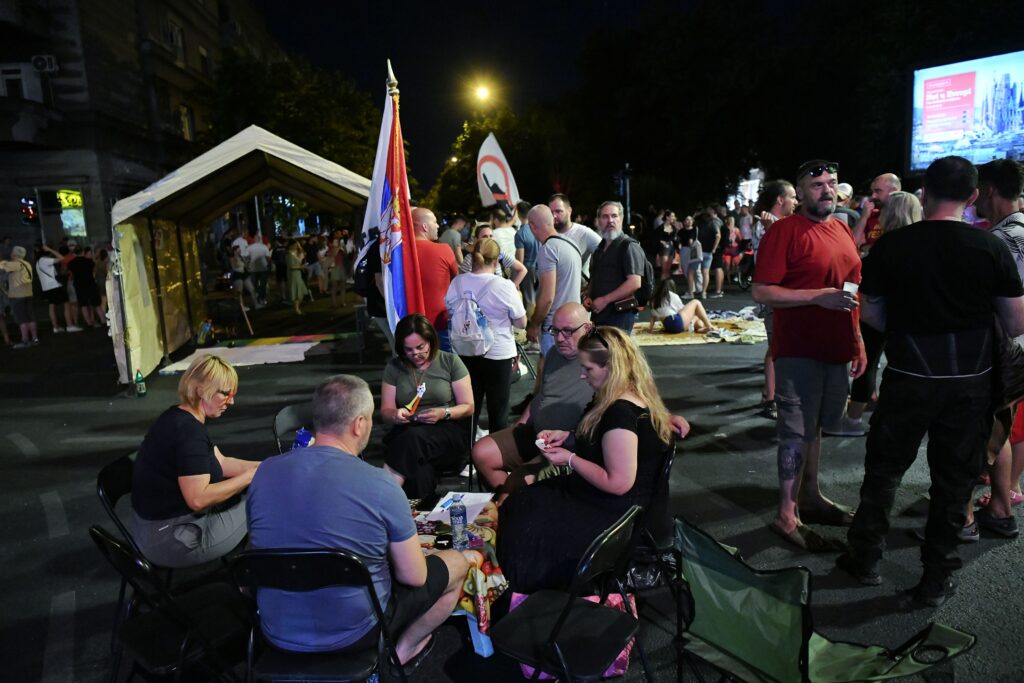 Beograd 29. jun 2025. Zemun, blokada, barikada, gradjani blokirali centralne ulice Zemuna, postavljene barikade, građanska neposlušnost  Foto:Goran Srdanov/Nova.rs