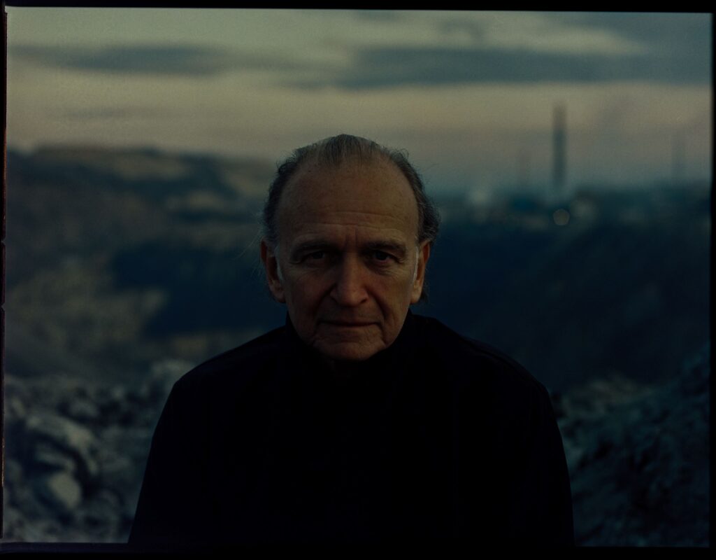 "Sunce nikad više" / Pointless films