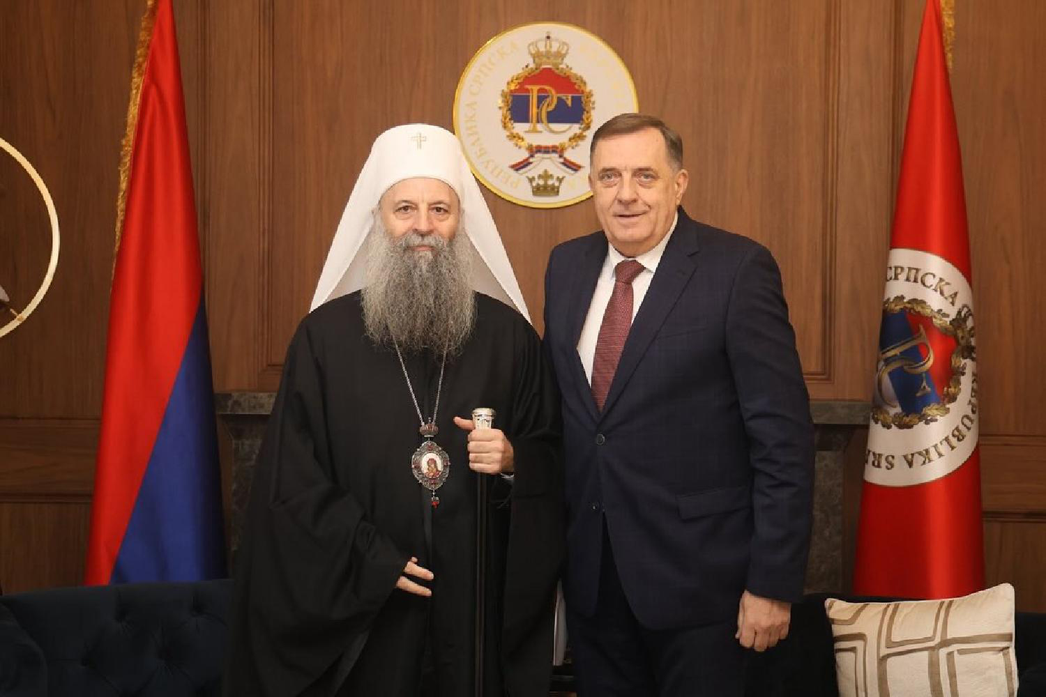 482314064_17996399897773900_9024327852001807889_n_b