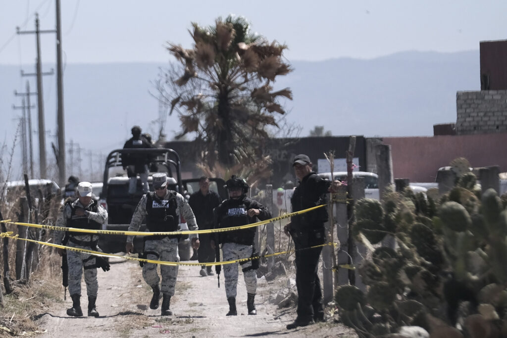Mexican National Guards arrive to Izaguirre Ranch where skeletal remains were discovered in Teuchitlan, Jalisco state, Mexico, Thursday, March 13, 2025. (AP Photo/Alejandra Leyva)