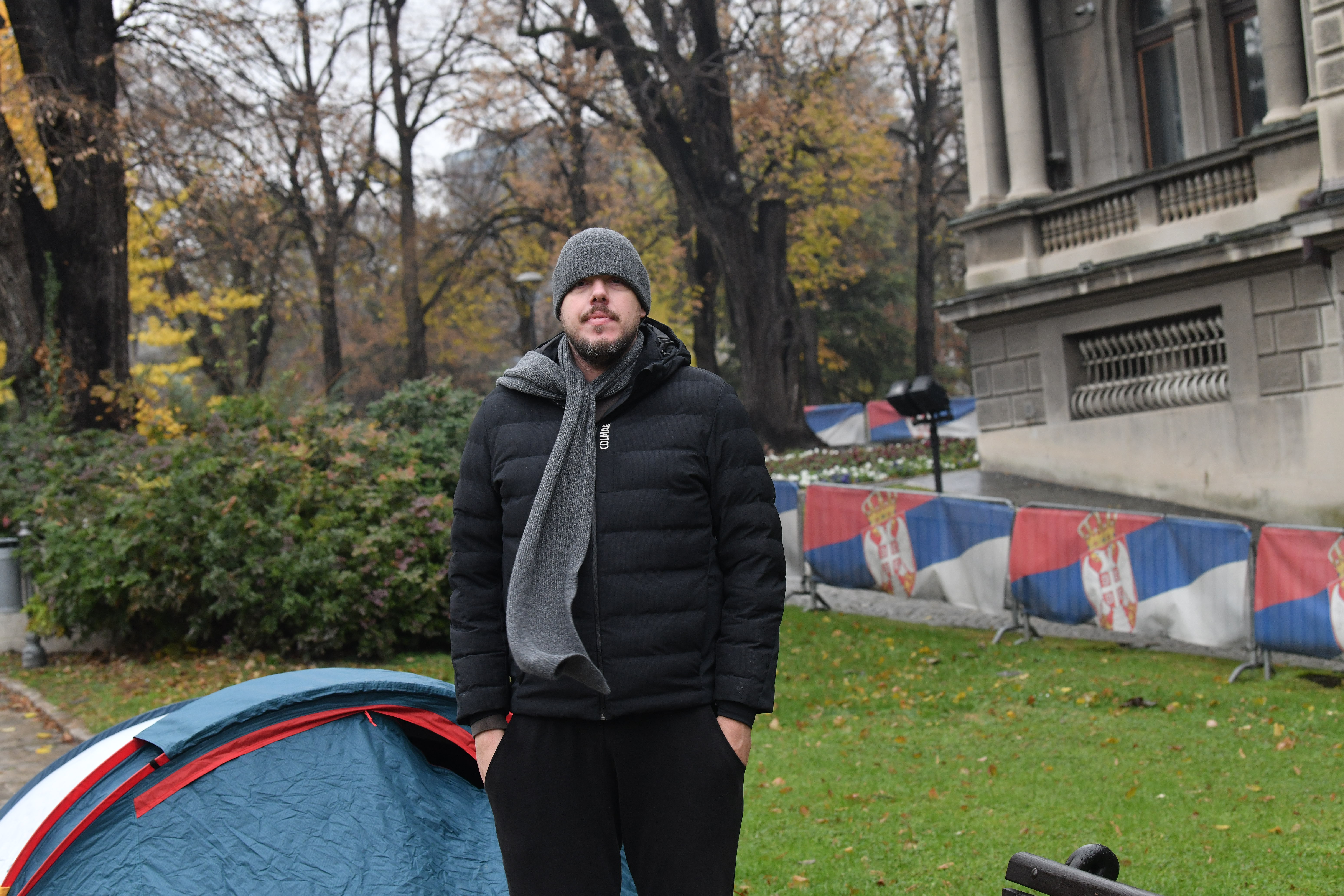 Beograd 30. novembar 2024. Vladimir Stimac protest ispred zgrade Predsednistva Srbije Foto:Goran Srdnaov/Nova.rs