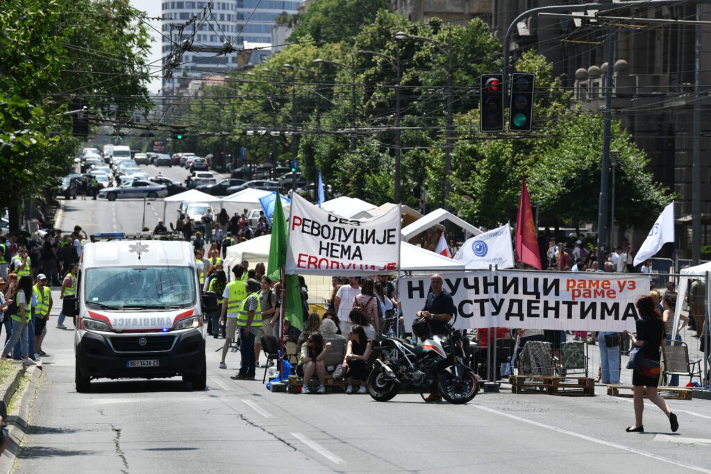1749469419-Protest-blokda-raskrnica-Fakulteti-NA-RASKRSNICI-Foto-Vesna-Lalic-65-1024x683.jpg