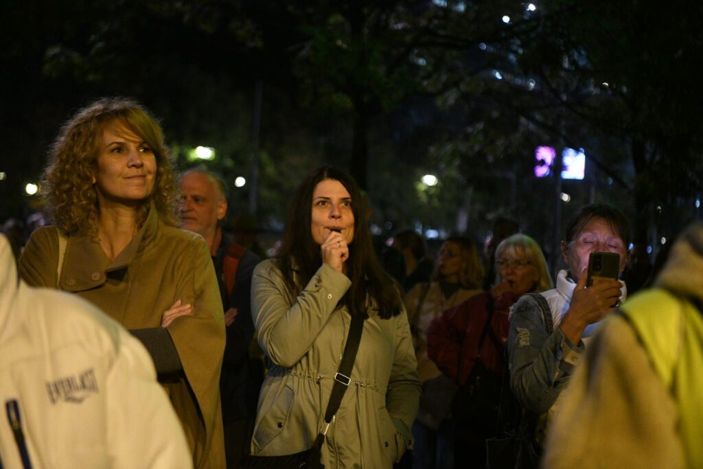 1759168471-roditelji-beograda-protest-290925-foto-filip-kraincanic-nova-rs-1-1024x683.jpg