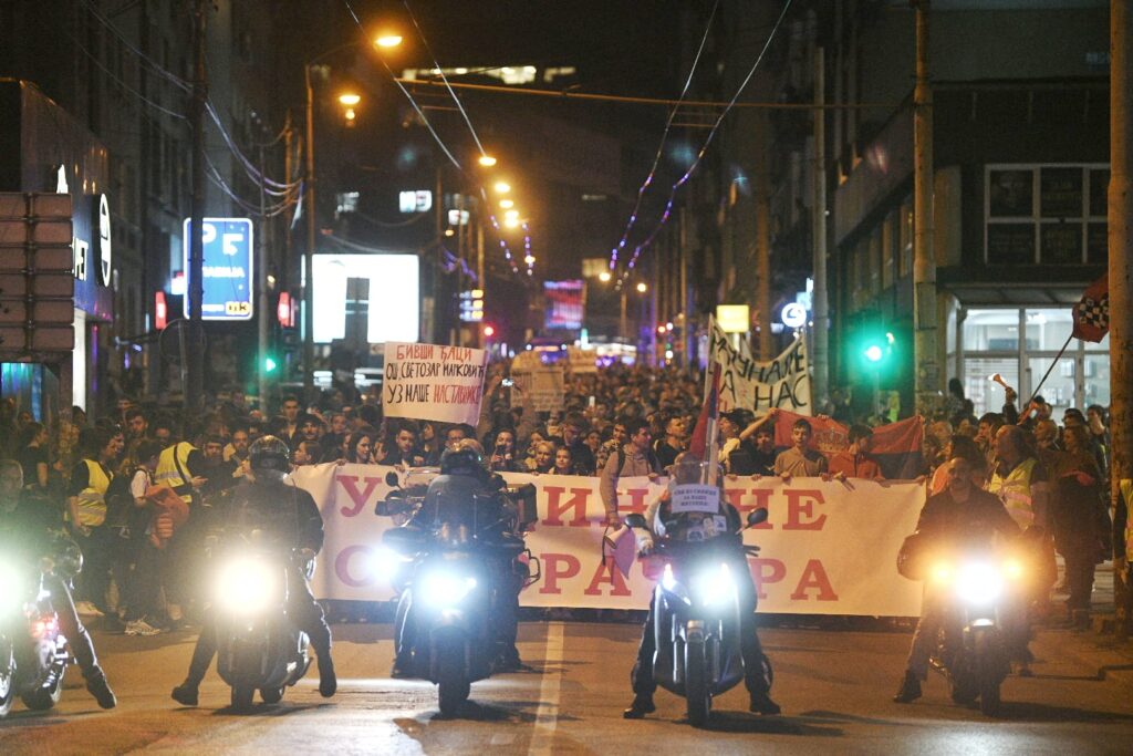 Beograd 10.03.2025. Ujedinjene škole Vračara, protest, podrška prosvetarima i studentima, studentski protest Foto: Filip Krainčanić/Nova.rs