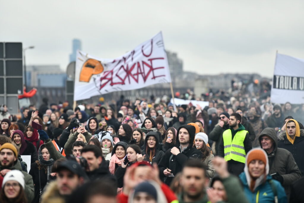 Beograd 10. januar 2025. Okupljanje studenata pred protest i blokadu Mostarske petlje  studenti. Protest studenata „Dođi na Mostar ako imaš petlju" Foto:Vesna Lalić/Nova.rs