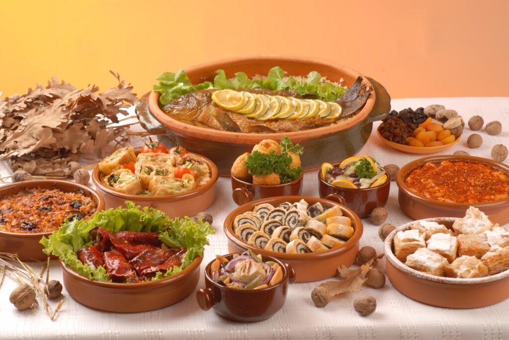 Badnji dan, posno, salata, pecena paprika, prebranac, jelo, posna trpeza, makovnjaca, riba, pita, podvarak, badnjak, suvo voce, suva kajsija, suva smokva, suvo grozdje, suve sljive
14.10. 2008
Beograd
Foto: Vladislav Mitic