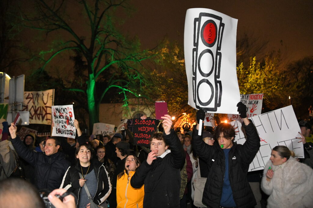 1734028980-Protest-studenata-ispred-RTS-121224-Foto-Amir-Hamzagic-33-1024x683.jpg