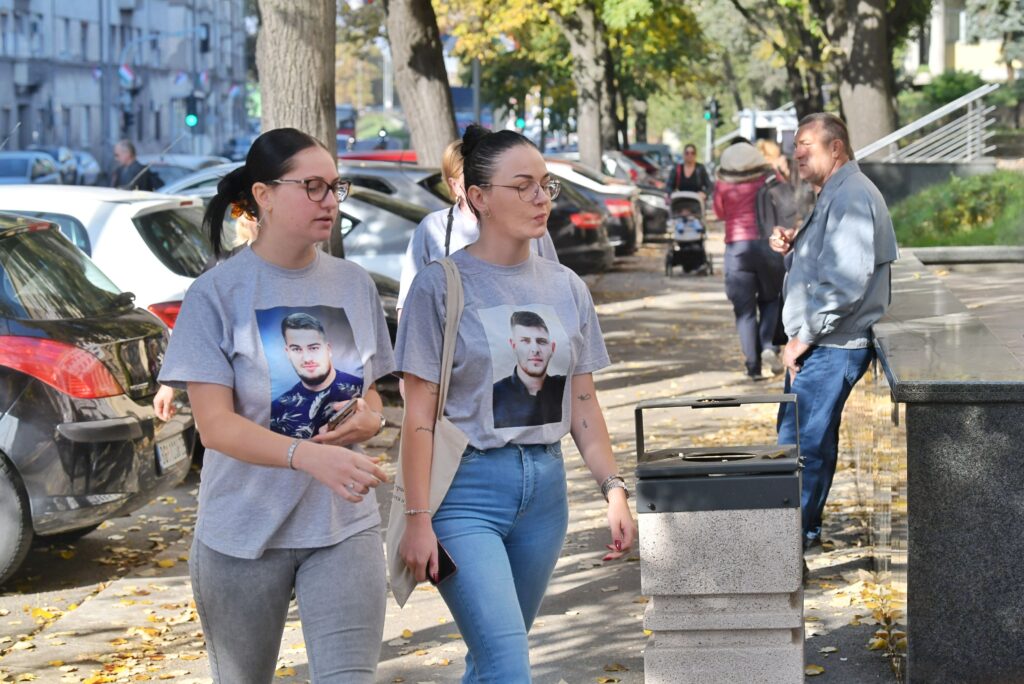 Beograd 28. oktobar 2024. Sudjenje Urosu Blazicu  porodice nastradalih dolaze na sudjenje Foto:Goran Srdanov/Nova.rs