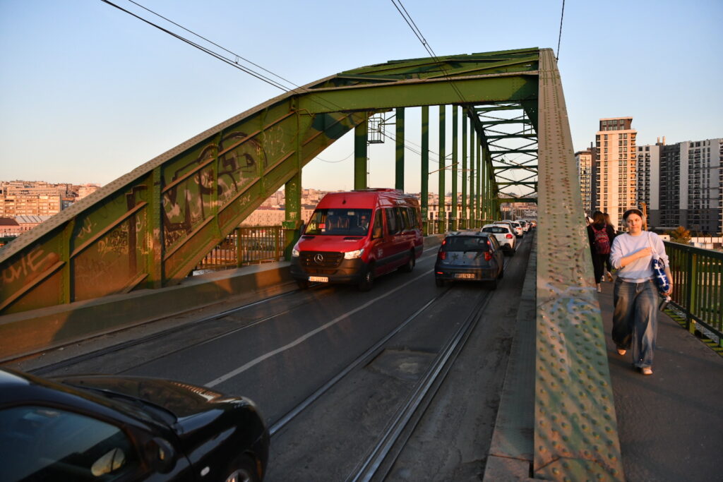 Beograd 31. oktobar 2024. Stari Savski most pred demontiranja i zatvaranja, rusenja Foto:Vesna Lalić/Nova.rs