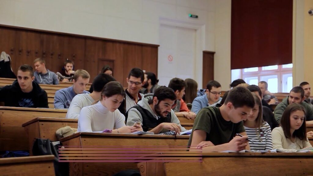 1688493737-Zasto-nam-fakulteti-ostaju-bez-studenata-1024x576.jpg