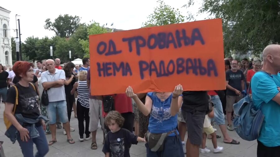 1723139149-1723137386-krusevac-protest-litijum-2-900x506.jpg