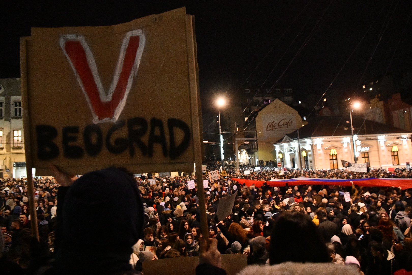 Beograd 22. decembar 2024. Zajednički protest studenata i poljoprivrednika na beogradskom Trgu Slavija zakazan je za danas sa pocetkom u 16 časova  Foto:Vesna Lalić/Nova.rs