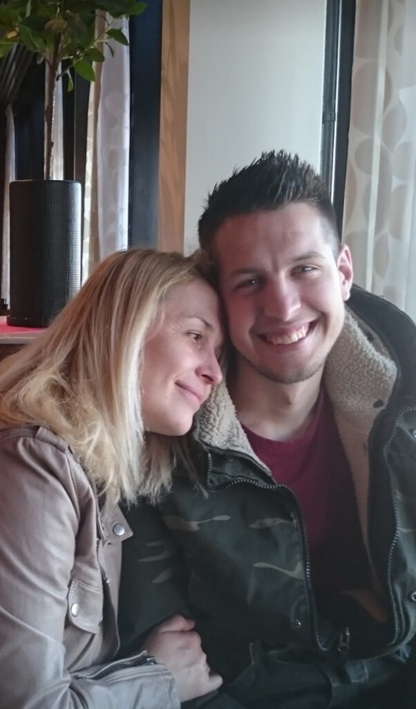 Ispovest majke ubijenog Alekse Stojmenovića iz Aleksinca, aleksa stojmenović