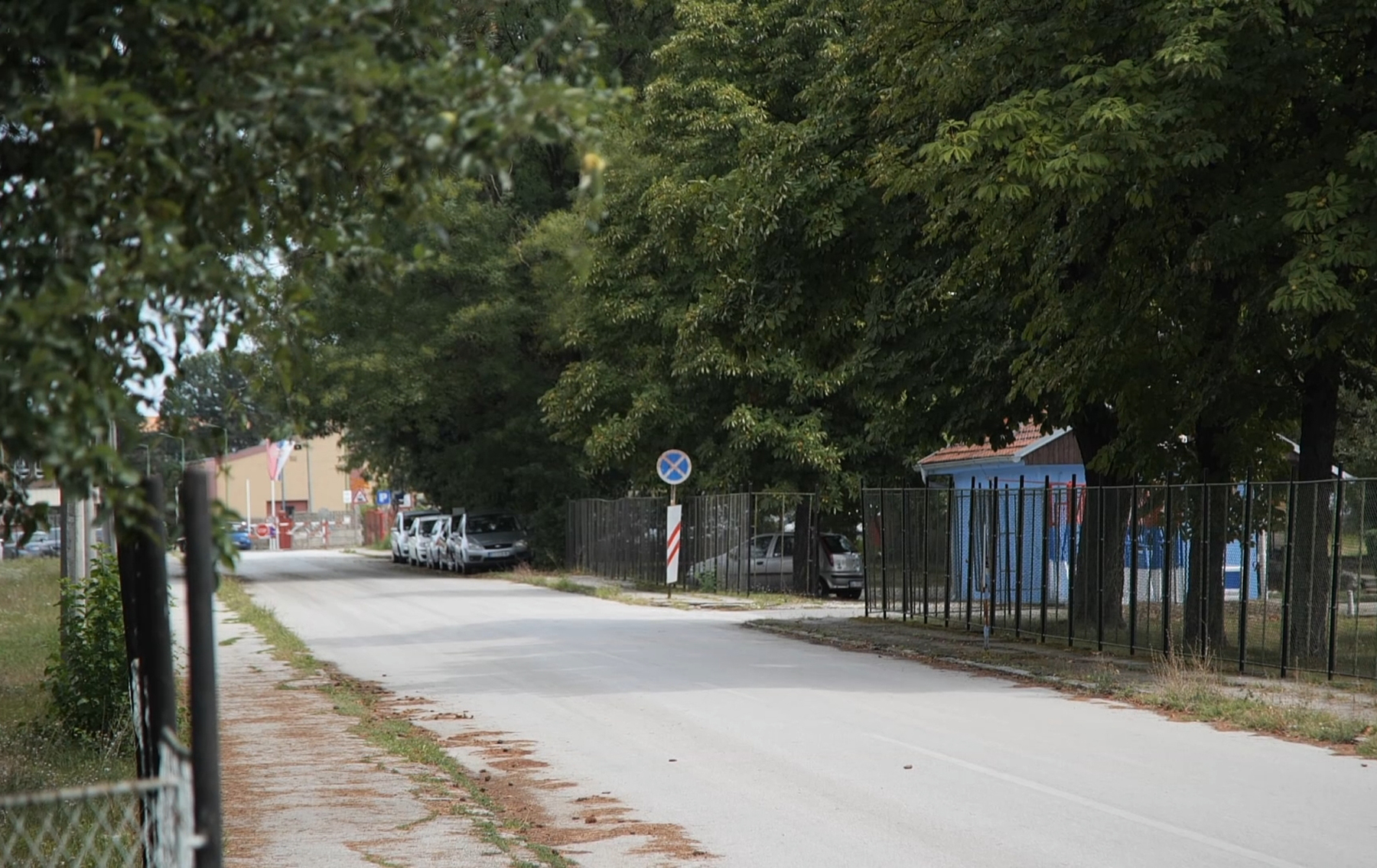 Čačak 01 - Jedna od kasarni koja se prodaje - Foto Nova.rs