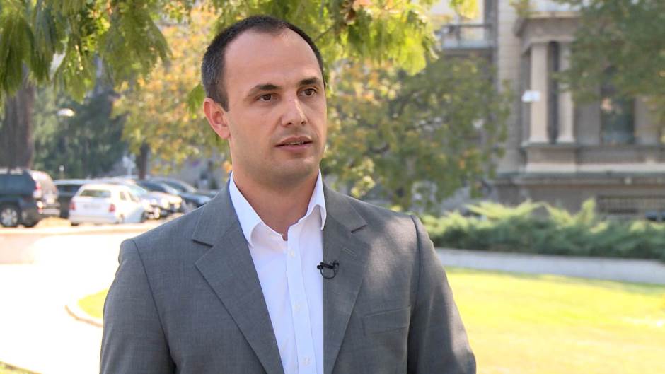 bg-ivanovic-pkg-170919-zta-20190917-172015146-mxf-00-02-47-22-still002-283634