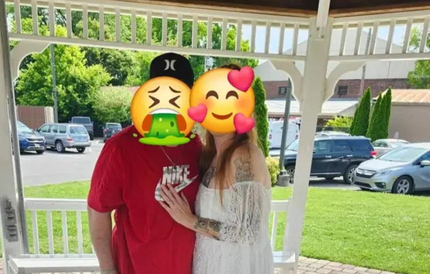 Posle 13 godine veze za venčanje izabrao je crvenu majicu i kratke pantalone