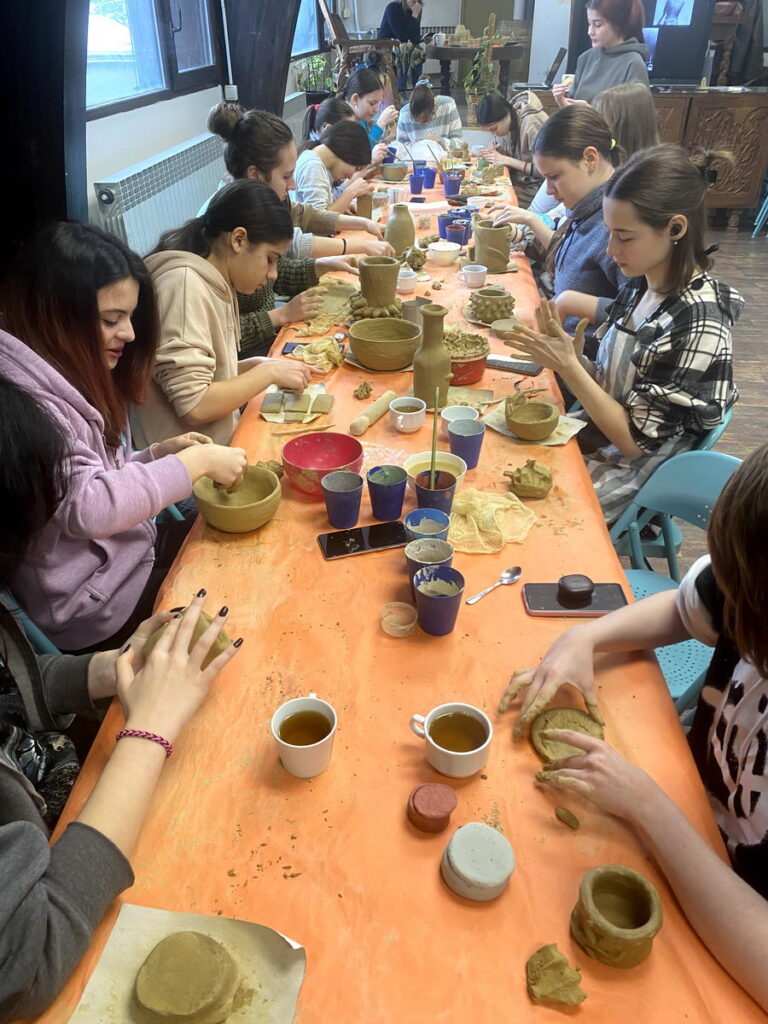 Boje Afrike
MAU (Muzej afričke umetnosti)