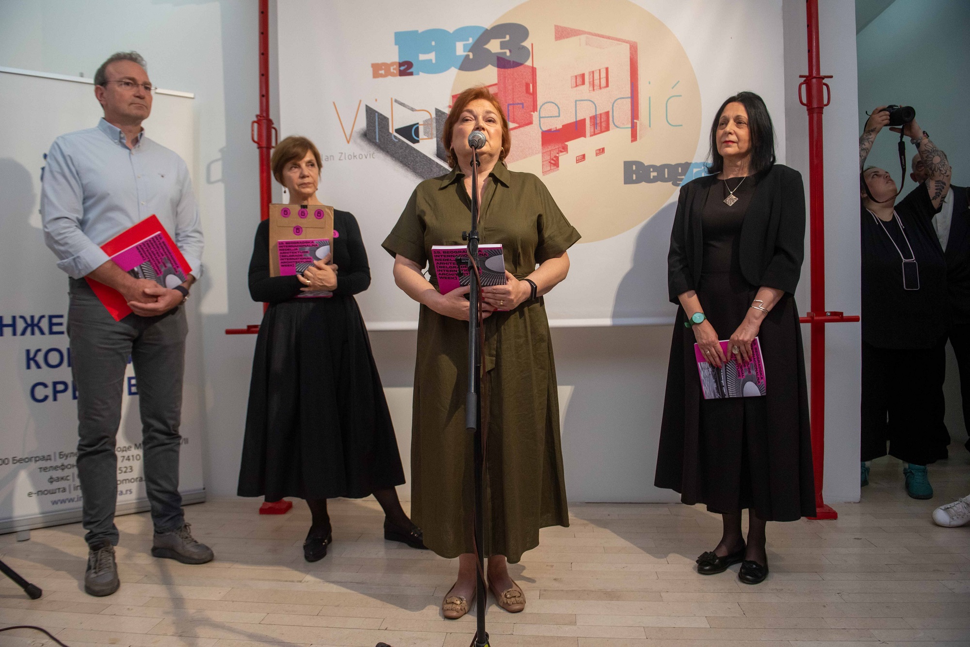 Aleksandra Šević, autorka izložbe, foto Aleksandar Gazibara