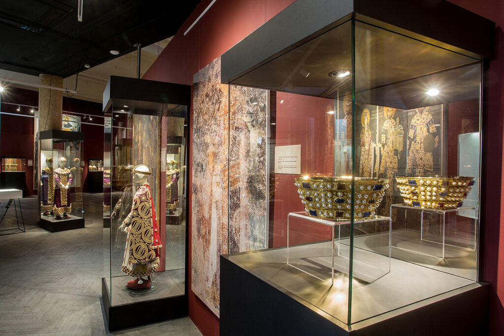 Detalj sa izložbe Čekajući stalnu postavku, Istorijski muzej Srbije