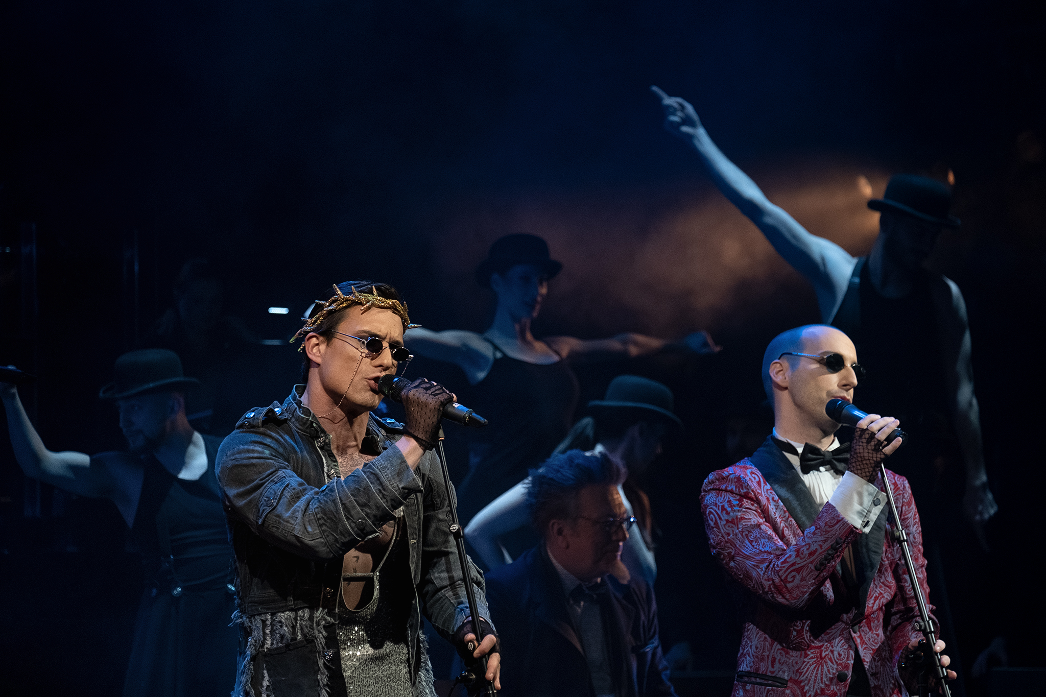 ph-vladimir-opsenica-Pozorište-na-Terazijama-S-druge-strane-jastuka-DSCF2732