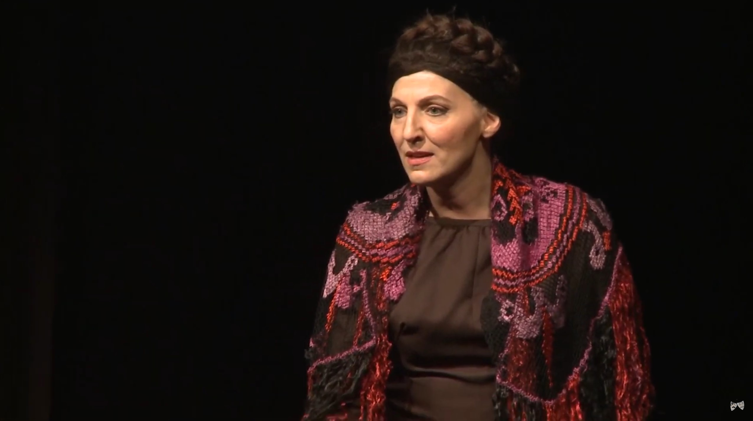 cucuk stana foto PrintscreenYouTube Pozorište Zoran Radmilović (2)