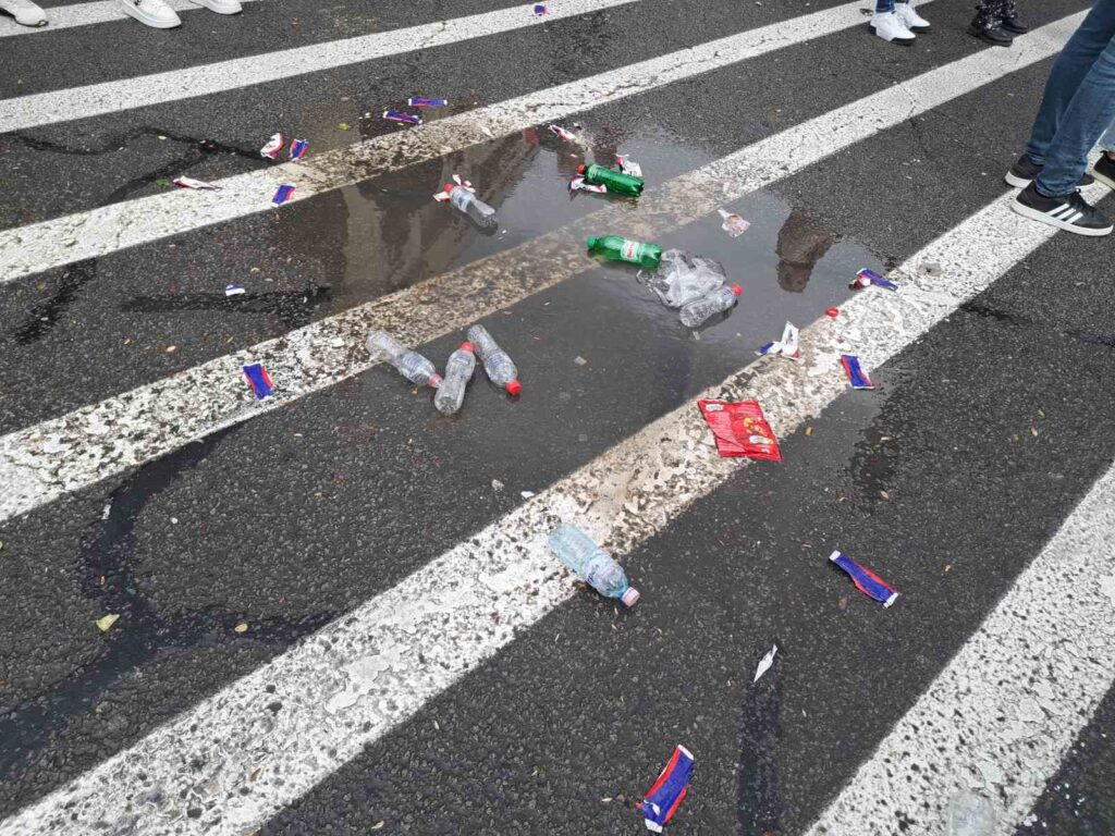 SNS, kontramiting, smeće, đubre, djubre Foto: Nova.rs