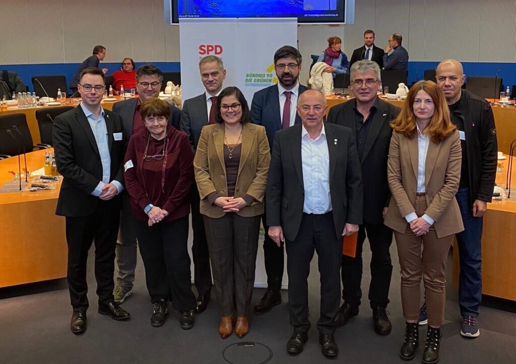 Srpska opozicija u Bundestagu