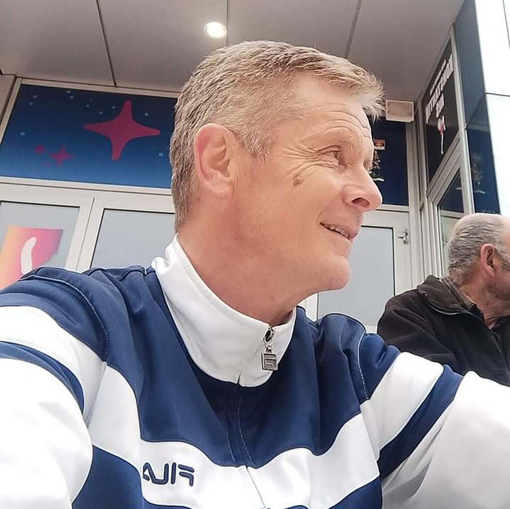 SNS-ovac Velimir Zec, Srpska napredna stranka, službenik stranke