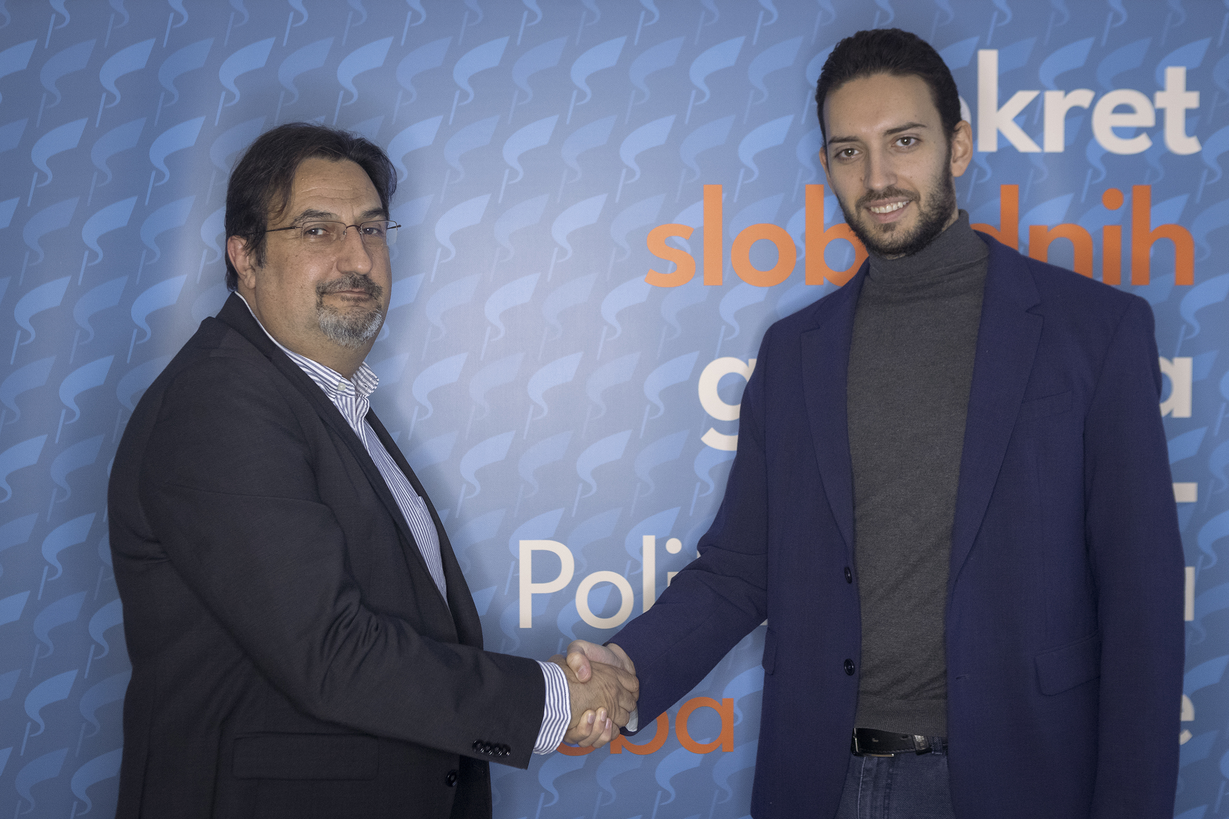 Potpisivanje pristupnice PSG Aris Movsesijan
