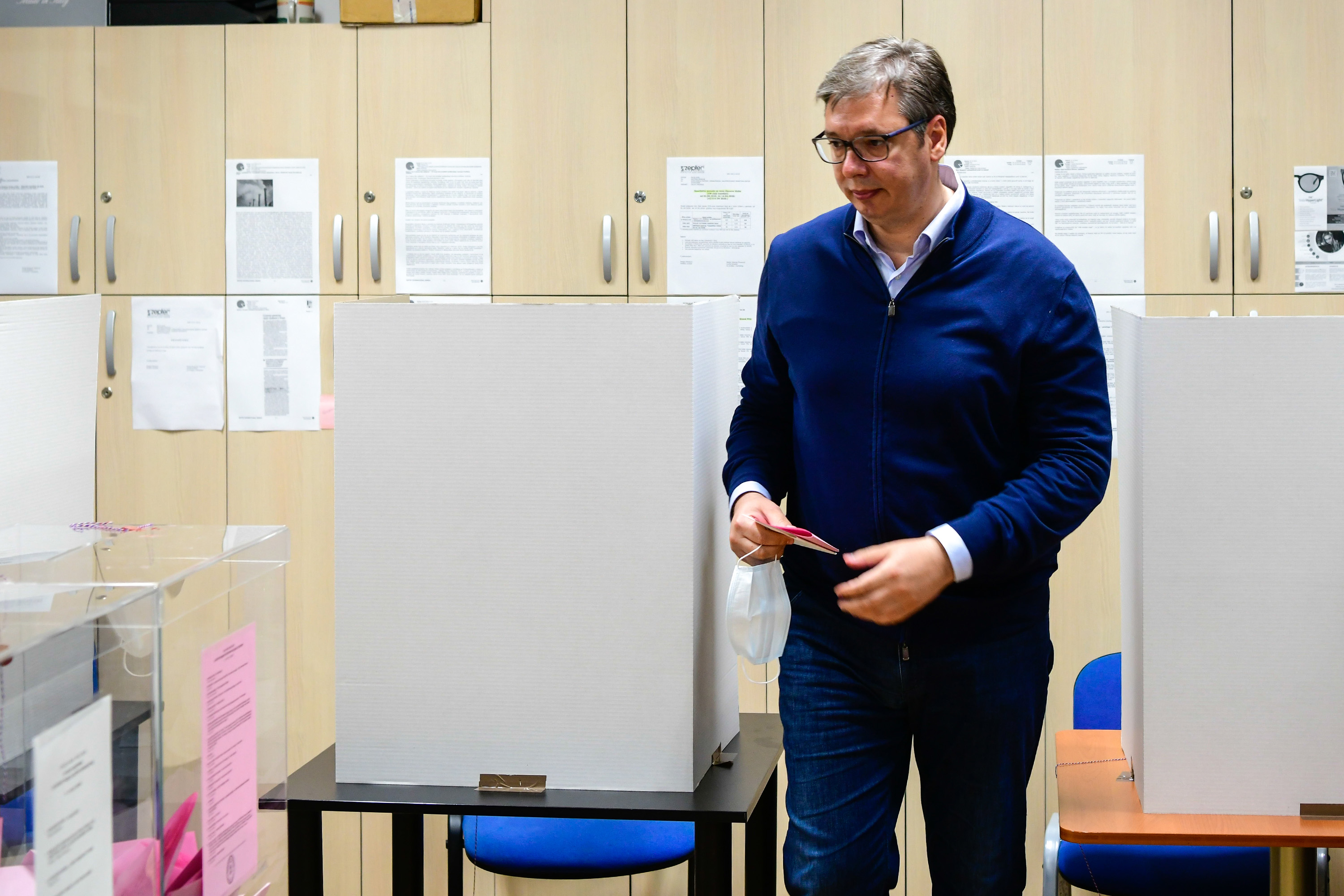 Aleksandar Vucic Izbori glasanje_21.06.2020_Nova foto Goran Srdanov 022