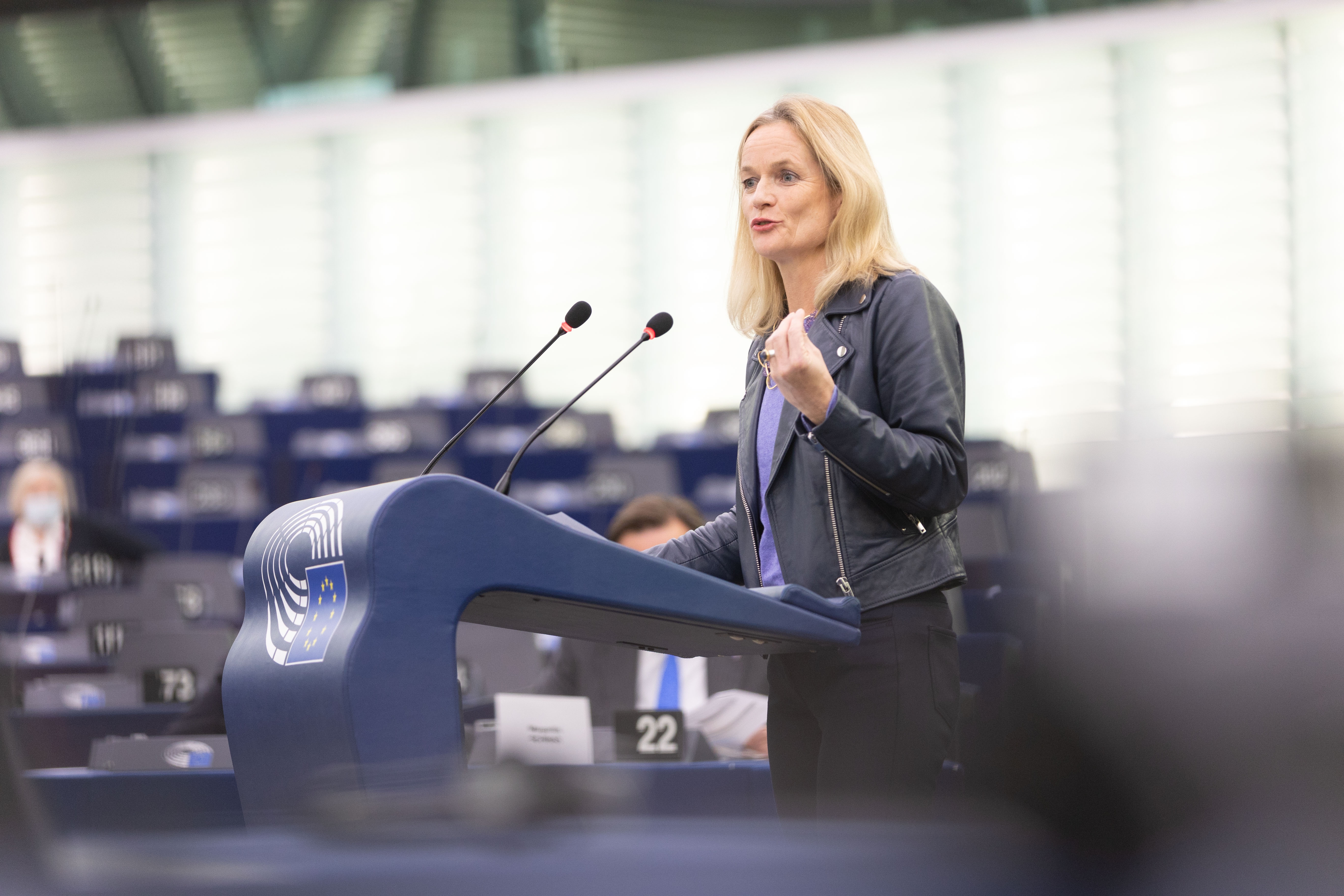 EP-122114E_Plenary_22_Sport