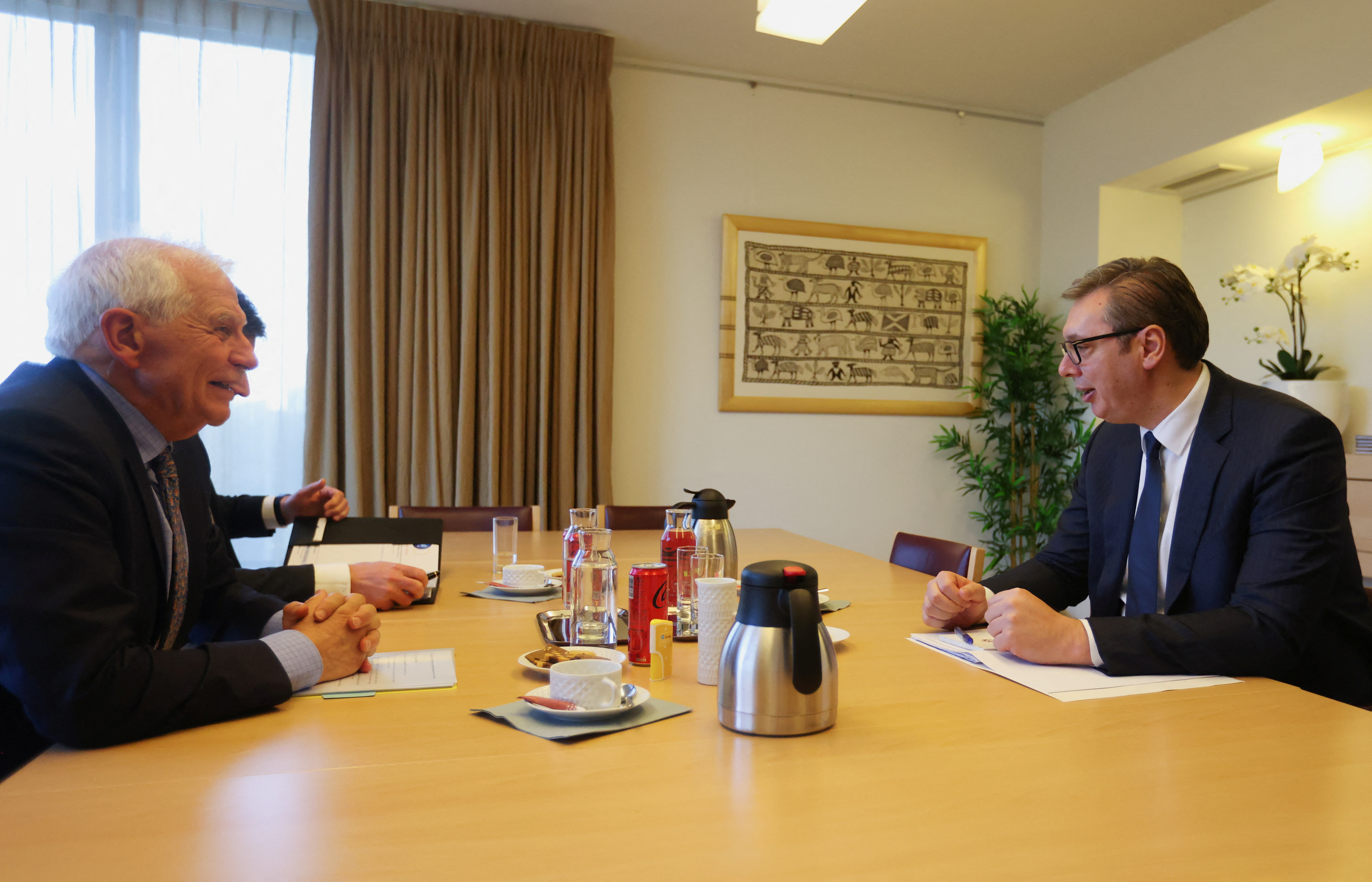 Serbian President Aleksandar Vucic and European Union foreign policy chief Josep Borell meet in Brussels, Belgium February 27, 2023. REUTERS/Johanna Geron