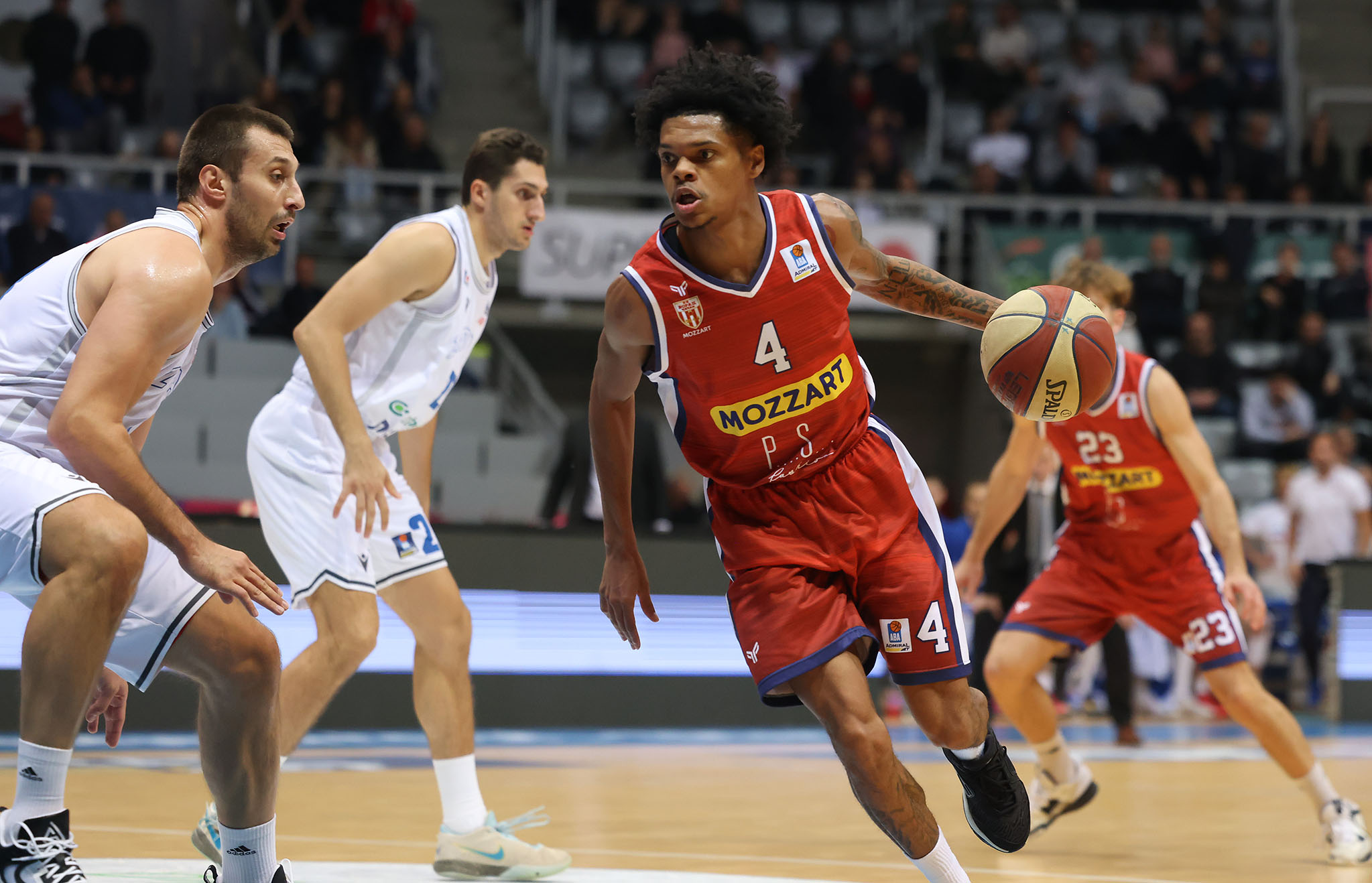 Zadar, 08.12.2023.. - Dvorana Krešimira Ćosića na Višnjiku. Utakmica 11. kola AdmiralBet ABA lige, KK Zadar - KK Borac Mozzart.
Foto: Zvonko KUCELIN/KK Zadar