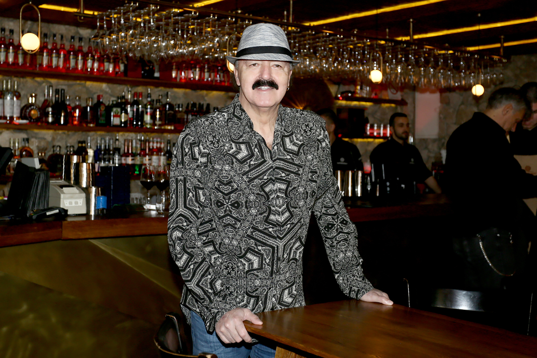 haris_dzinovic__220889__photo_E-Stock_milos_rafailovic