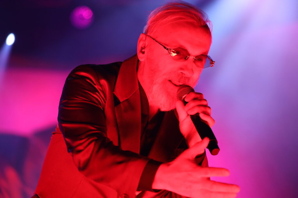 1700340447-koncert_dino_merlin__460358__photo_E-Stock_natasa_rajakovic-1024x682.jpeg