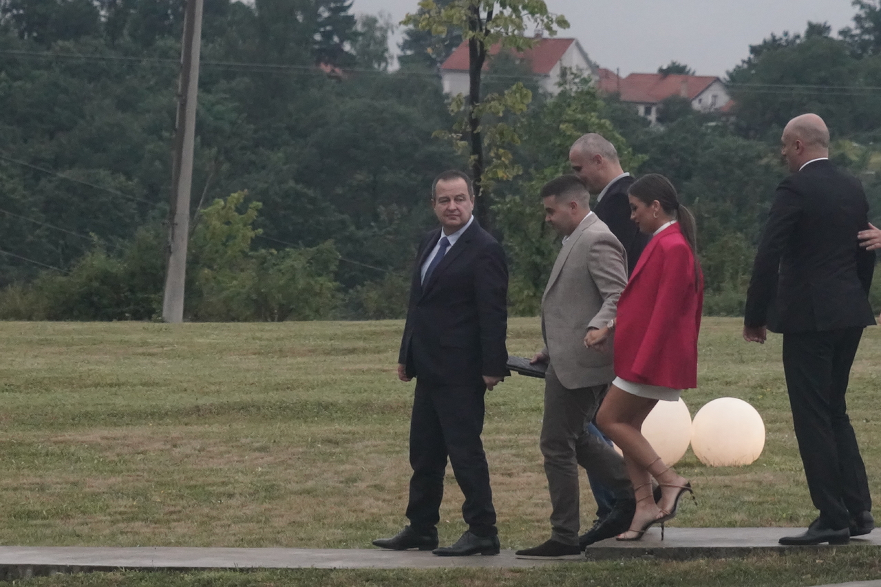 vencanje_dubravka_djedovic_dam__448250__photo_E-Stock_caslav_vukojicic