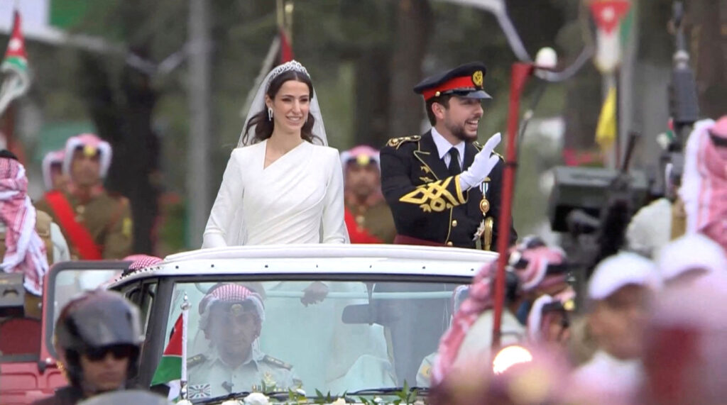 1685636168-2023-06-01T155924Z_138669565_RC2FA1AYD37E_RTRMADP_3_JORDAN-ROYALS-WEDDING-1024x571.jpg