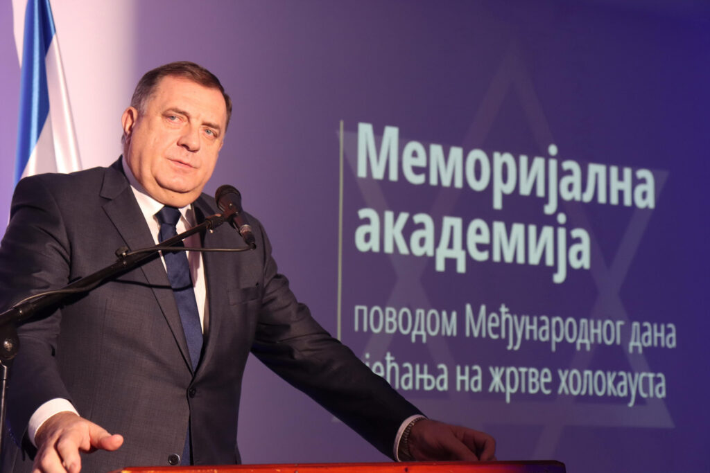 1675620155-jks_holokasust_secanje_26012023_0003-1024x683.jpg