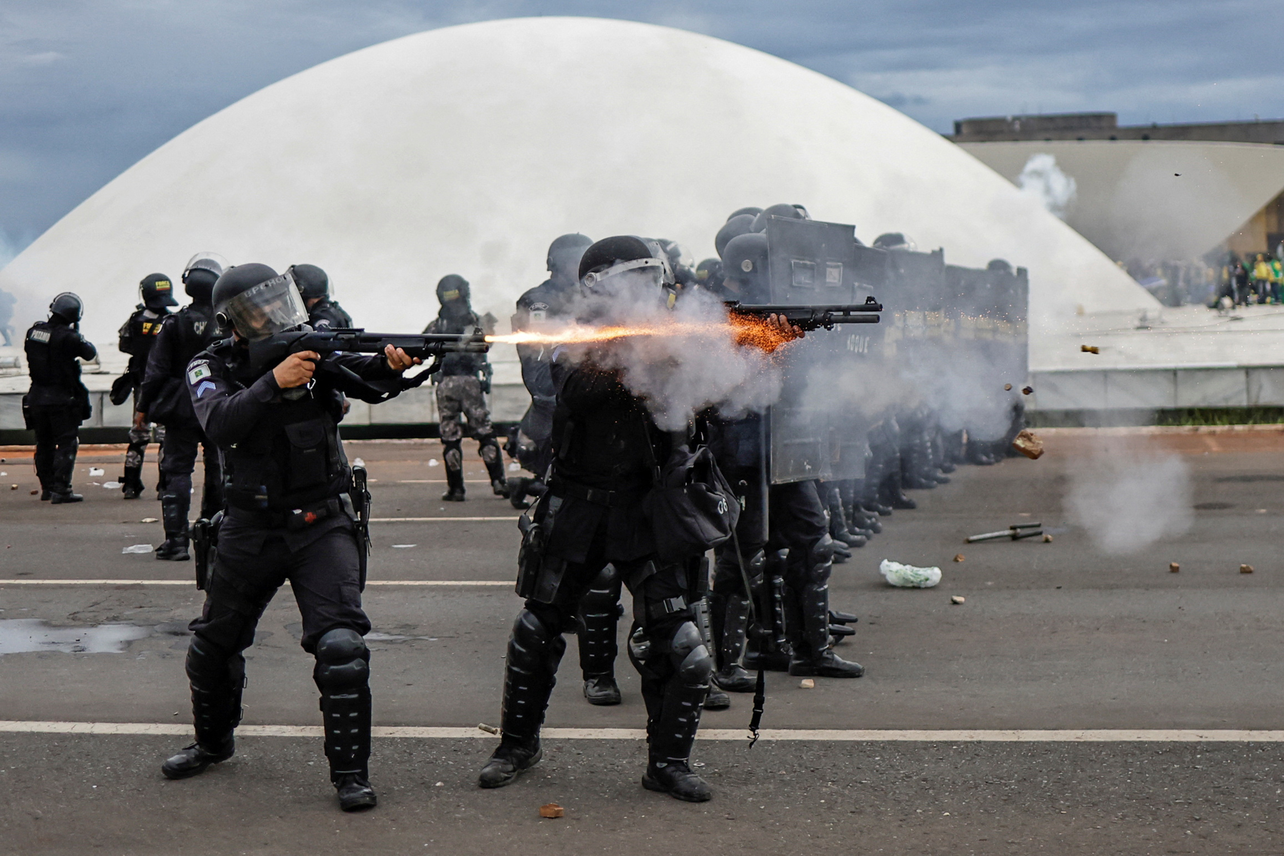 Security forces operate as supporters of Brazil's former President Jair Bolsonaro demonstrate against President Luiz Inacio Lula da Silva, in Planalto Palace, in Brasilia, Brazil, January 8, 2023. REUTERS/Ueslei Marcelino