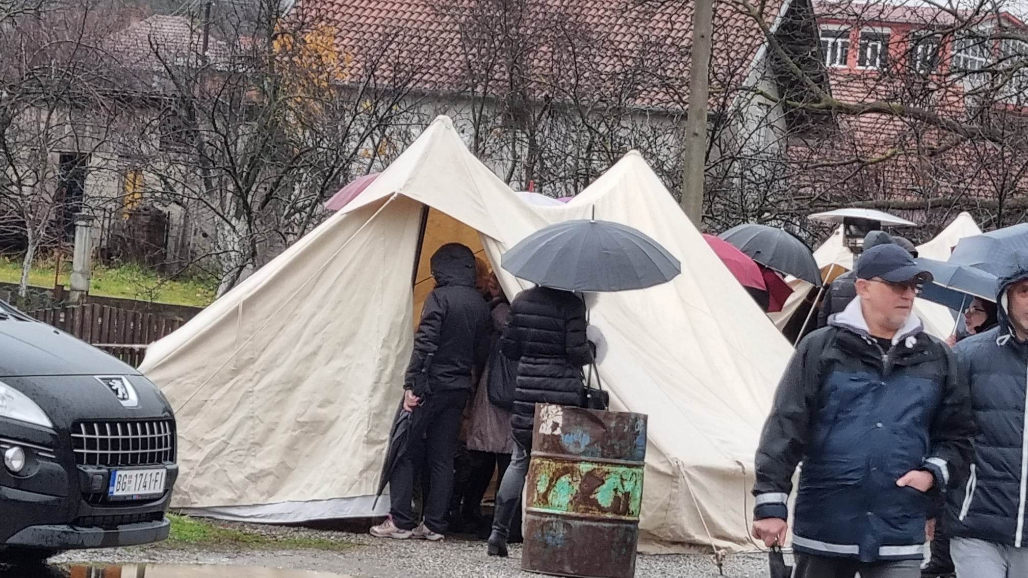 Kosovo, Sever Kosova barikade, selo Rudare